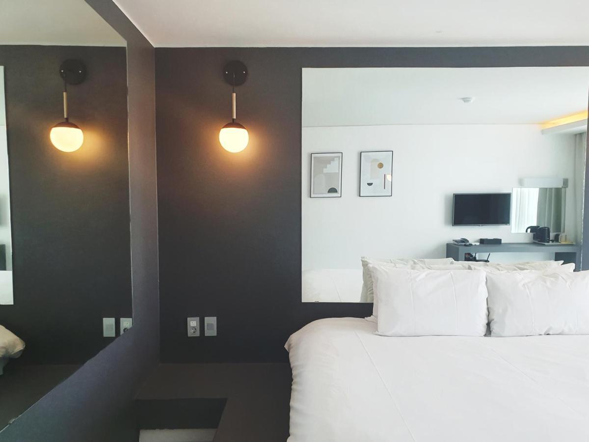 Pampas Hotel Jeju Esterno foto
