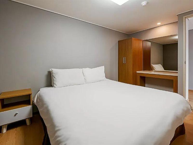 Pampas Hotel Jeju Esterno foto