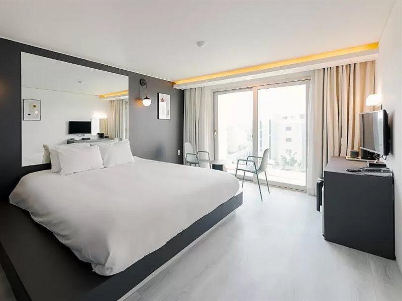 Pampas Hotel Jeju Esterno foto