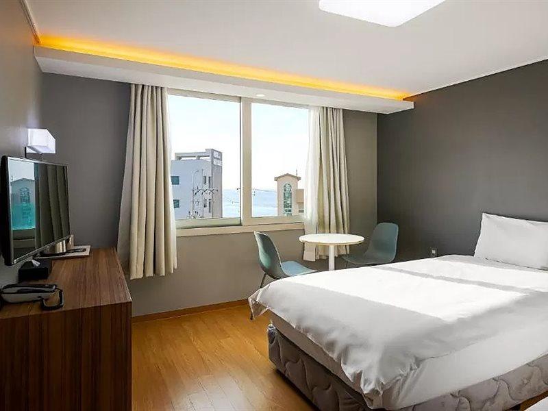 Pampas Hotel Jeju Esterno foto